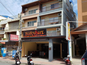 Burnout Guesthouse