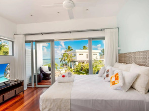 Crystal Blue Lagoon Villas