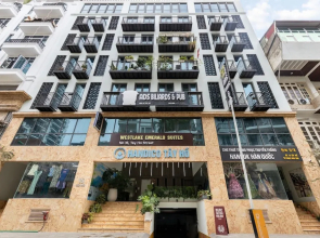 Westlake Emerald Suites