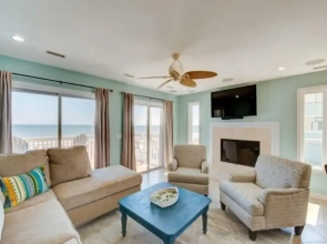Sweet N Salty 3 Bedroom Townhouse