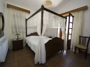 Constantinos Villa
