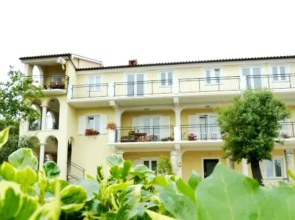 Apartment Karlo