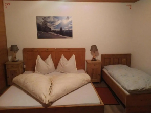 Gasthof Schmiederalm (Adults Only)