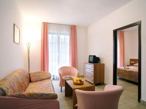 Solaris Residence - Naturist