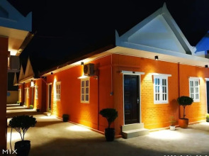 Sunrise Square Motel