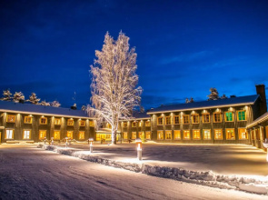 Arctic River Lodge