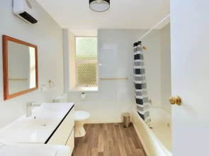 The Port Chalmers Heritage suite 2 Bdrm