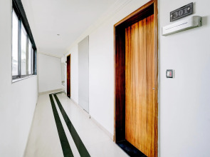 Super Townhouse Bharuch Near Railway Station Formerly Hotel Kohinoor