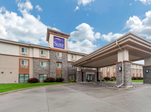 Sleep Inn & Suites Grand Forks Near Alerus Center
