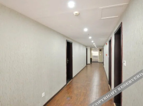 Yujinxiang Hotel(长沙郁金香酒店(西湖公园六沟垅地铁站店))