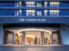 Crowne Plaza Sanya Yazhou Bay by IHG
