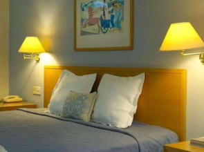 Cleopatra Hotel