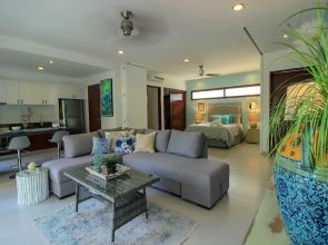 Exclusive Loft with Golf Course View & Pool facilities