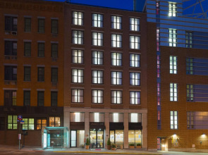 Hampton Inn Seaport Financial District