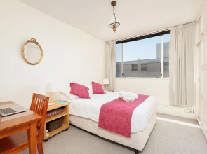 Bondi Apt for 4 Panoramic Ocean