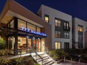 777 Hamilton
