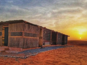 Alsarmadi Desert Camp