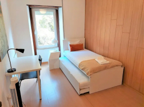 Sweet Garden Apartment