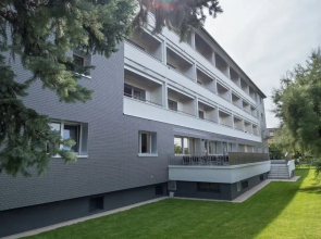 Nyon Hostel