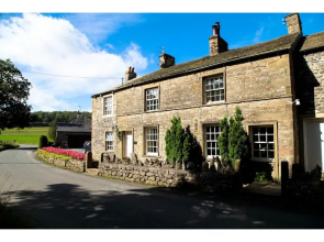 Green Grove Country House