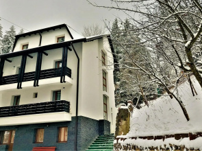 Family TreeZ Premium Apartments