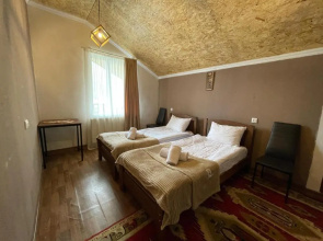 Hotel Dari