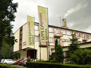Hotel Pod Dębami
