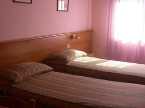 Albergo Pino Solitario