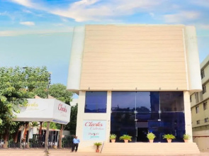 Hotel Clarks Collection Bhavnagar