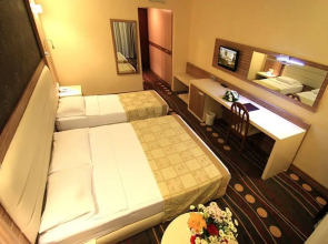 Vista Azur Hotel