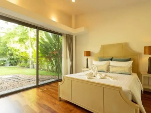 FullLuxuryTopOfTheRangeGreatLocationv128