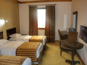 Hotel Lazlakar