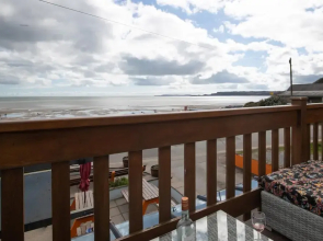 Temple Bar Apartment - Sea Front Views