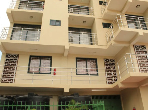 Super City Residence & Apartments