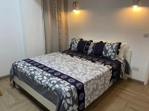 Lovely (new) apartment near beach