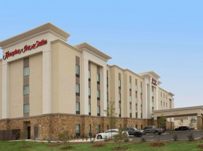 Hampton Inn & Suites San Antonio Lackland AFB SeaWorld