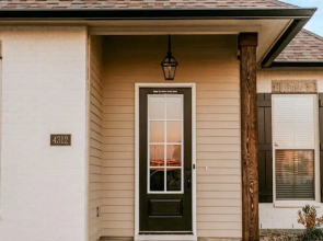 Brand New Contemporary Long Term Stay