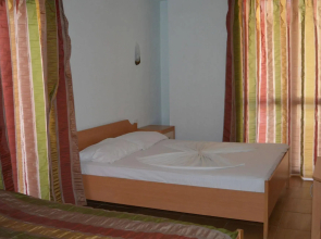 Hotel Oaz