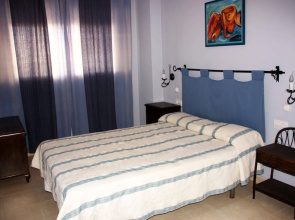 Apartamentos Punta Canaret 3000