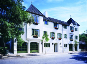 L Auberge Carmel