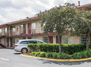 Econo Lodge Columbus West