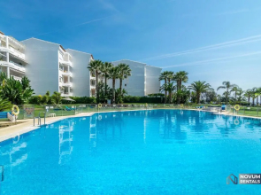Lovely 1 BDRM Rental Unit w/ Pool in Puerto Banús