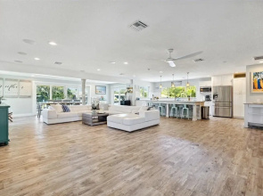 436 Cocoa Isles Blvd