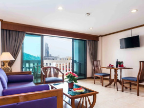 The Residence Garden