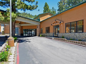 Best Western Plus High Sierra