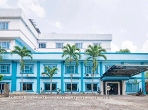 Collection O Senapelan Near Rsud Petala Bumi Formerly De Town Hotel