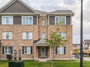 Milton boutique Home