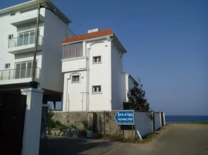 Maxiprime otels Uthandi