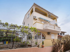 Nice Apartment Silvia 1 for 4 Persons