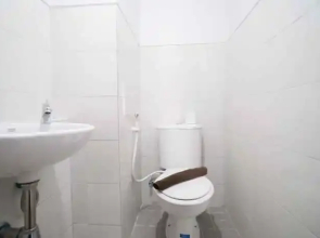 New Studio Apartment with Strategic Location at Suncity Residence By Travelio